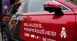 Atklāj kampaņu "Pēdējā deja sākas bez jostas. Nelauzies — piesprādzējies!"