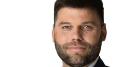 Siguldas pilsētas SIA "Jumis" direktors Jānis Apsītis: "Lai riepu apriti Latvijā sakārtotu ilgtermiņā, nepieciešami efektīvi kontroles mehānismi, kas mazinātu pelēko tirgu un nodrošinātu, ka par visām tirgū laistajām riepām tiek pienācīgi segtas arī to turpmākās apsaimniekošanas izmaksas."