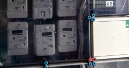 Elektroenerģijas piegādes operators un tirgotājs viedās uzskaites infrastruktūras datus izmanto norēķiniem un tirgus darbībai; tīkla pārvaldītājs – plānošanai, bet mājsaimniecības ieguvums nav automātisks: lai gūtu ietaupījumu, dati jāanalizē un, iespējams, jāmaina paradumi. 