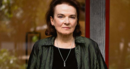 Māksliniece Lilija Dinere: "Mēs sargājam viens otru. Turklāt šīs būtnes sargā mūsu spējas nepazaudēt saikni ar visu, kas mums ir apkārt."