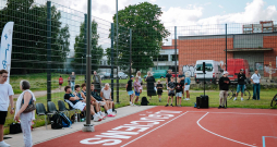 Iļģuciema jaunais sporta laukums.