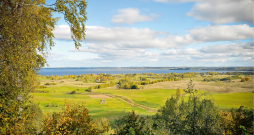 Skats no Mākoņkalna. 