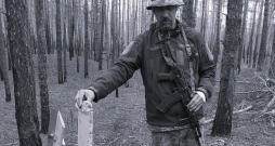 Ukrainā, Harkivas frontē, 19. augustā kritis Latvijas brīvprātīgais karavīrs Vitālijs Šampiņš ar segvārdu "Vilks".