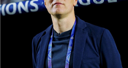 Valds Dambrausks arvien palielina savu vērtību futbola tirgū. Valds Dambrausks arvien palielina savu vērtību futbola tirgū.
