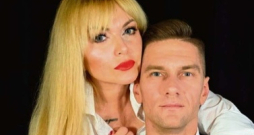 Šosezon dalībnieku pulkam kopā ar dzīvesbiedru pievienojas arī skaistumkonkursu organizatore un influencere Kristīne Lindenblate. Šosezon dalībnieku pulkam kopā ar dzīvesbiedru pievienojas arī skaistumkonkursu organizatore un influencere Kristīne Lindenblate.