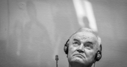 Ratko Mladičs. Ratko Mladičs.