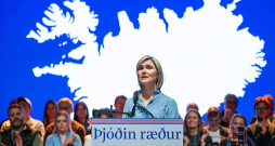 Islandes premjerministre Kristrūna Frostadotira referendumu par sarunu atsākšanu ar Eiropas Savienību ir raksturojusi kā "iespēju, nevis galīgo lēmumu".