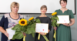 Godināti konkursa “Vakara romāns 2027” laureāti.