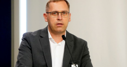 AS "Augstsprieguma tīkls" valdes priekšsēdētājs Rolands Irklis. 