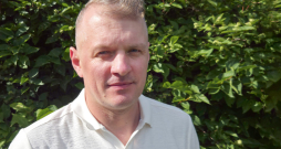 Intars Jurģis mednieku kolektīvu vada jau trīs gadus. Viņš atklāj, ka tas viss gan prasa ļoti daudz darba, kas bieži paliek nepamanīts. Intars Jurģis mednieku kolektīvu vada jau trīs gadus. Viņš atklāj, ka tas viss gan prasa ļoti daudz darba, kas bieži paliek nepamanīts.