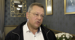 Uzņēmējs, investīciju baņķieris Ģirts Rungainis. Uzņēmējs, investīciju baņķieris Ģirts Rungainis.