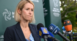 Eiropas Savienības augstā pārstāve ārlietās un drošības politikā Kaja Kallasa bloka aizsardzības ministru neformālajā sanāksmē Īrijā 1. septembrī iepazīstināja ar plāniem veidot ekspertu grupu aizsardzības nozares stiprināšanai. Atbalsta trūkuma dēļ šos plānus drīz nācās atcelt.