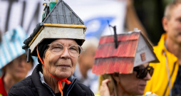 Berlīnē šā gada 5. septembrī notika protesta akcija ar saukli "Īre un mājoklis ir galvenie vēlēšanu jautājumi".