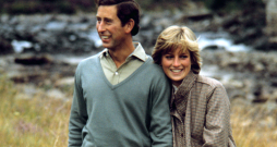 Princis Čārlzs un princese Diāna medusmēneša laikā Balmorālā 1981. gada augustā. Princis Čārlzs un princese Diāna medusmēneša laikā Balmorālā 1981. gada augustā.