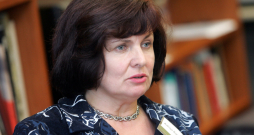 Tiesnese Adrija Kasakovska.