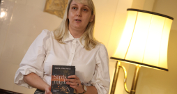 Romāna "Sirds miglājs" atvēršana. Sanita Strautniece. Romāna "Sirds miglājs" atvēršana. Sanita Strautniece.