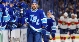 Zemgus Girgensons Tampabejas "Lightning" formā. Zemgus Girgensons Tampabejas "Lightning" formā.