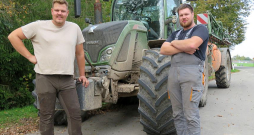 SIA "Baltic Pork" agronoms Jānis Rika un traktorists Dairis Paeglītis vīlušies attiecīgi nacionāļos un ZZS un cer uz Kulbergu. SIA "Baltic Pork" agronoms Jānis Rika un traktorists Dairis Paeglītis vīlušies attiecīgi nacionāļos un ZZS un cer uz Kulbergu.
