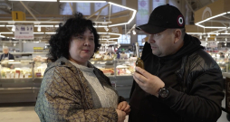 Margarita Kolosova Centrāltirgū sastop Andreju, kurš izrādās ne tikai zinošs garšvielu tirgotājs, bet arī gatavs dalīties padomos par svara zaudēšanu. 