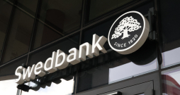 Swedbank logo.