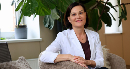 Jana Pavāre: "Nav jau tā, ka mums Valsts kontroles ziņojums par bērnu veselības aprūpi Latvijā bija pārsteigums un pirms tā publiskošanas mēs neko jaunu nebijām uzsākuši."