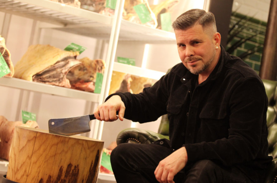 Dziedātājs Intars Busulis, atbalstot izaicinājumu "Neapēd zemeslodi", janvārī apņēmies atturēties no gaļas produktiem maltītēs trīs
dienas nedēļā.