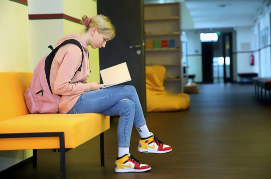 Igaunijā skolas telpas ir vienlaikus gan modernas, gan ērtas un mājīgas.