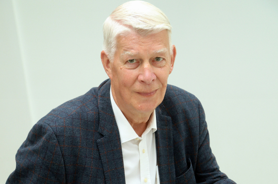 Valdis Zatlers: “Runājiet viens ar otru! Jo pasauli nevar saprast vienatnē.”