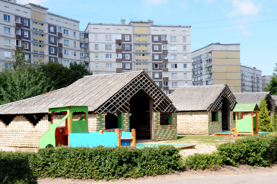 Rotaļu laukumi pirmsskolas izglītības iestādē "Zelta atslēdziņa". Rotaļu laukumi pirmsskolas izglītības iestādē "Zelta atslēdziņa".