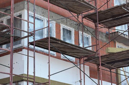 Atvieglota daudzdzīvokļu ēku renovācija.