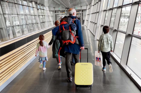 No 2018. līdz 2025. gadam, tātad astoņu gadu laikā, ar reemigrācijas koordinatoru konsultatīvu atbalstu Latvijā atgriezušies 6190 reemigrantu. Daudzi tautieši Latvijā atgriežas arī bez koordinatoru atbalsta – pēc Centrālās statistikas pārvaldes datiem, piemēram, 2025. gadā Latvijā atgriezušies 7,6 tūkstoši reemigranti – Latvijas pilsoņi un nepilsoņi, kā arī iedzīvotāji, kuru valstiskā piederība ir cita, bet dzimšanas valsts ir Latvija. 