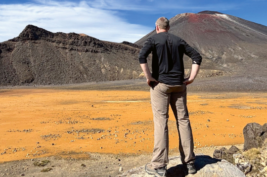 Raksta autors Torgariro vulkāna pakājē.