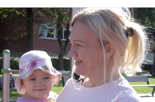 Četru bērnu mamma Sintija Ivanova.