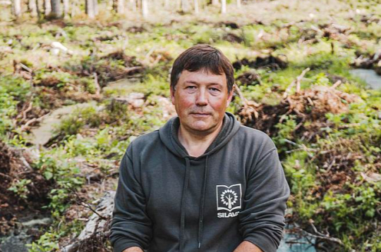 LVMI "Silava" izpilddirektors Jurģis Jansons: "Šobrīd pieaugums 20–35 gadus vecās mežaudzēs ir par trīsdesmit procentiem lielāks, nekā tas bija pirms divdesmit gadiem. Tam vajadzētu noturēties līdz galvenajai cirtei."