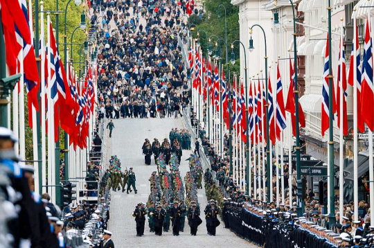 Atvadu ceremonija no Norvēģijas karaļa Haralda V.