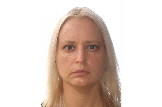 Alīsija Dakota Klinta.