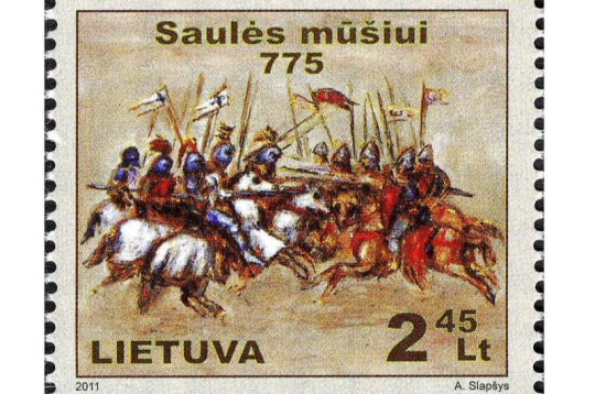 Saules kaujas gadskārtai veltīta Lietuvas pastmarka.