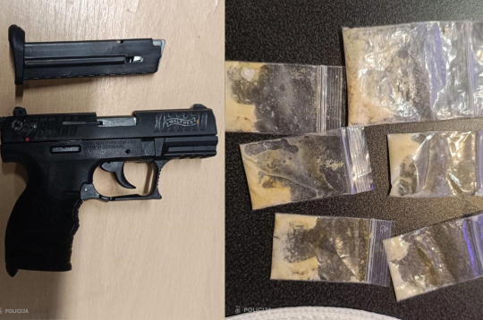 Policijas izņemtās narkotikas un gāzes pistole Daugavpilī.
