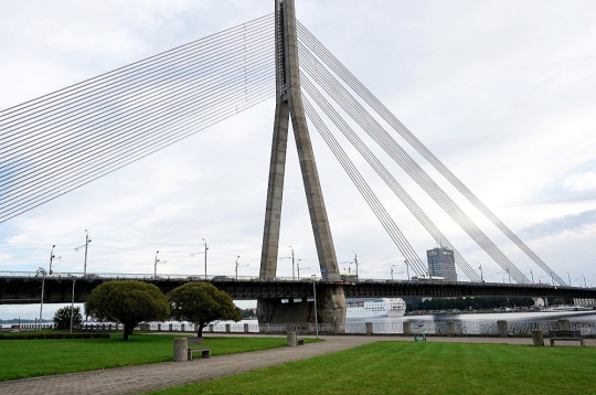 Vanšu tilts.