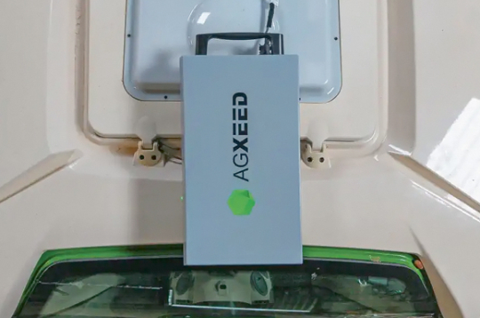 'AgXeed' transportlīdzekļa vadības bloks (VCU). 'AgXeed' transportlīdzekļa vadības bloks (VCU).