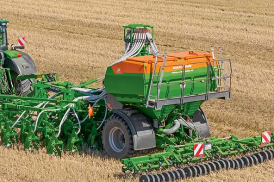 'Amazone Primera DMC 6002-2C ' sējmašīna. 'Amazone Primera DMC 6002-2C ' sējmašīna.