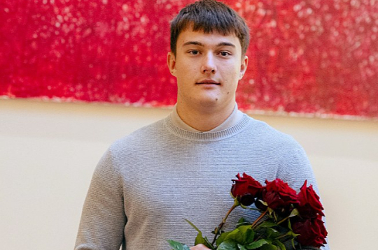Ukrainis Danilo Mičuda Latvijā nonāca piespiedu kārtā, pēc krievu okupantu iebrukšanas viņa dzimtajā zemē 2022. gadā. Nu viņš kļuvis arī par Latvijas pilsoni.