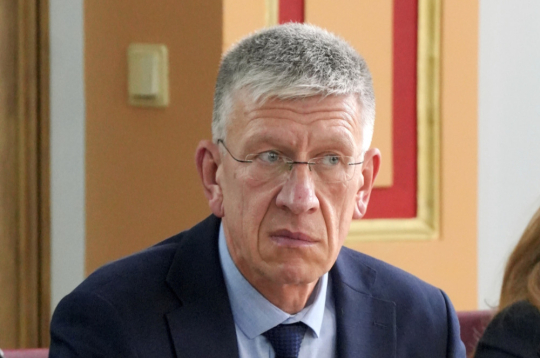 Saeimas Juridiskās komisijas priekšsēdētājs Andrejs Judins. Saeimas Juridiskās komisijas priekšsēdētājs Andrejs Judins.