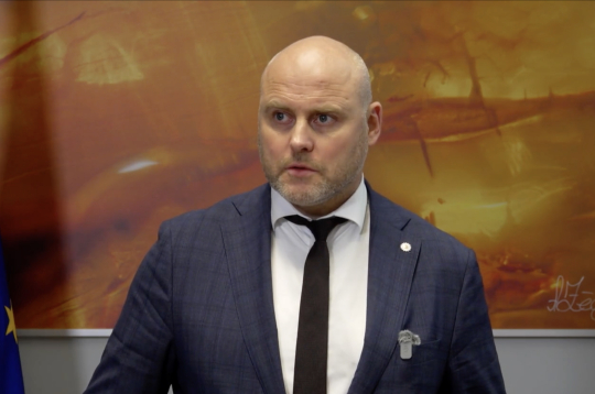 Ministru prezidents Andris Kulbergs (Apvienotais saraksts).