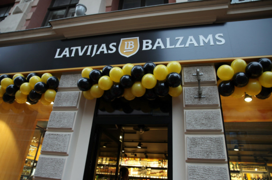 AS "Latvijas balzams" veikals. AS "Latvijas balzams" veikals.