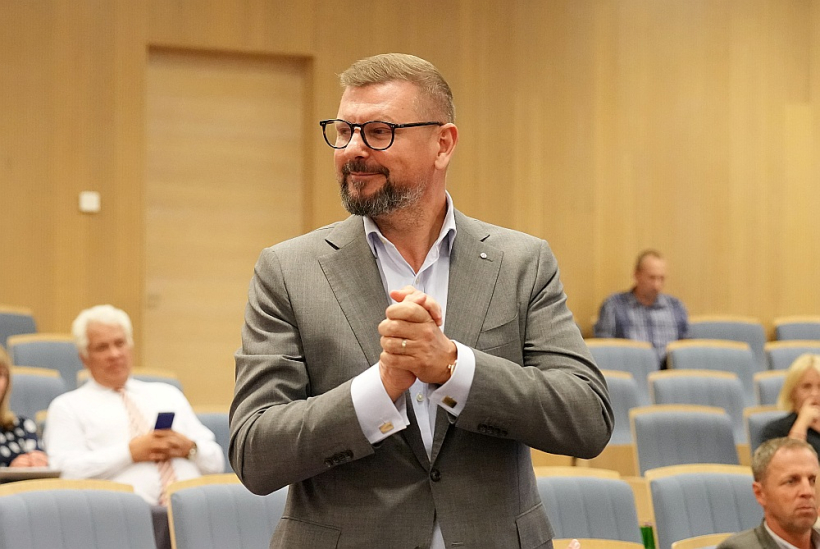 Jānis Buks gada laikā cer pamatīgi mainīt sporta nozares uzbūvi Latvijā. Jānis Buks gada laikā cer pamatīgi mainīt sporta nozares uzbūvi Latvijā.