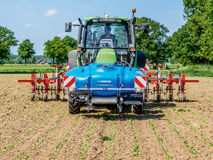 'Lemken SprayHub' agregāts precīzai mēslošanai. 'Lemken SprayHub' agregāts precīzai mēslošanai.