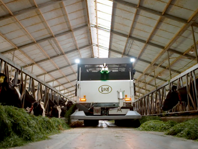 'Lely Exos' barības dalītājs. 'Lely Exos' barības dalītājs.