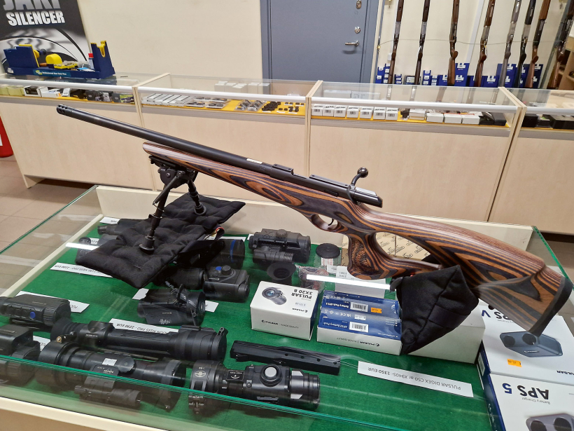 CZ 457 THUMBHOLE mazkalibra ierocis. CZ 457 THUMBHOLE mazkalibra ierocis.