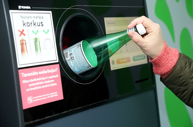 2022. gadā taras depozīta sistēmā tika nodoti 62% depozīta taras, savukārt pērn šis atgriešanas rādītājs bija jau 80%. 2022. gadā taras depozīta sistēmā tika nodoti 62% depozīta taras, savukārt pērn šis atgriešanas rādītājs bija jau 80%.
